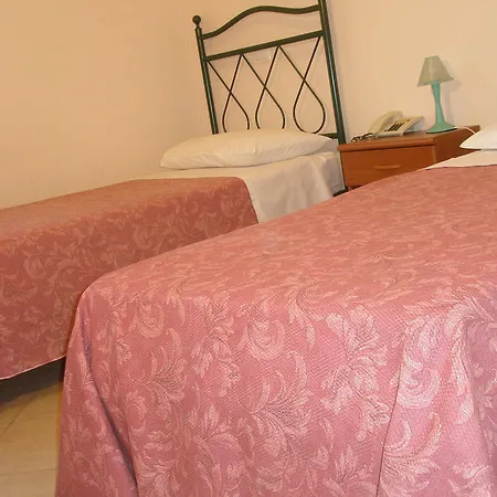 Affittacamere Camplus Living Il Cenacolo Ferrara
