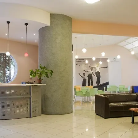 Konukevi Camplus Living Il Cenacolo Ferrara