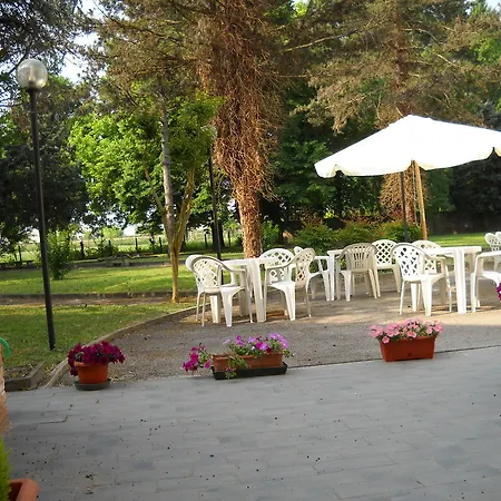 Camplus Living Il Cenacolo فيرّارا