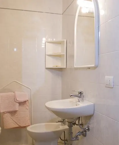 بيت ضيافة Camplus Living Il Cenacolo فيرّارا