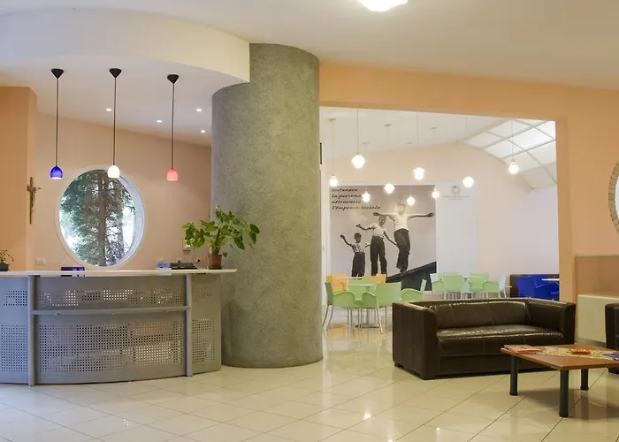 بيت ضيافة Camplus Living Il Cenacolo فيرّارا